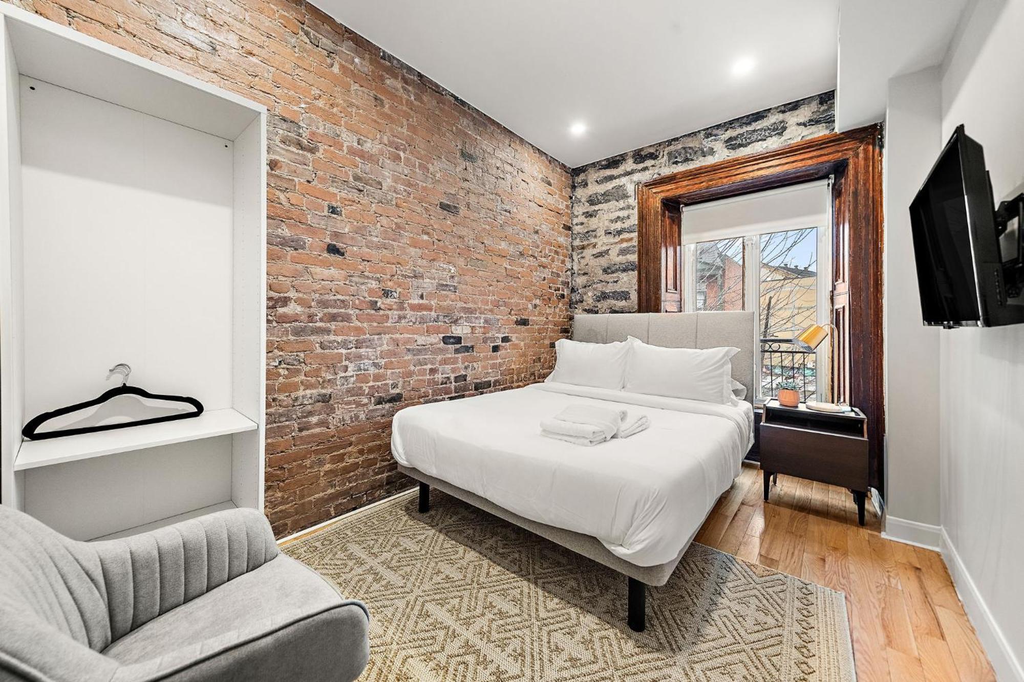 The Ontario Loft Suites Montreal Bagian luar foto