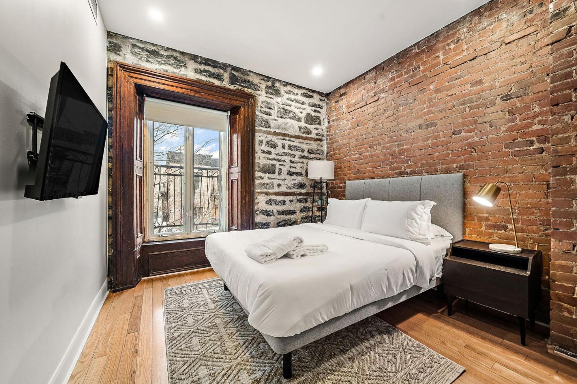 The Ontario Loft Suites Montreal Bagian luar foto